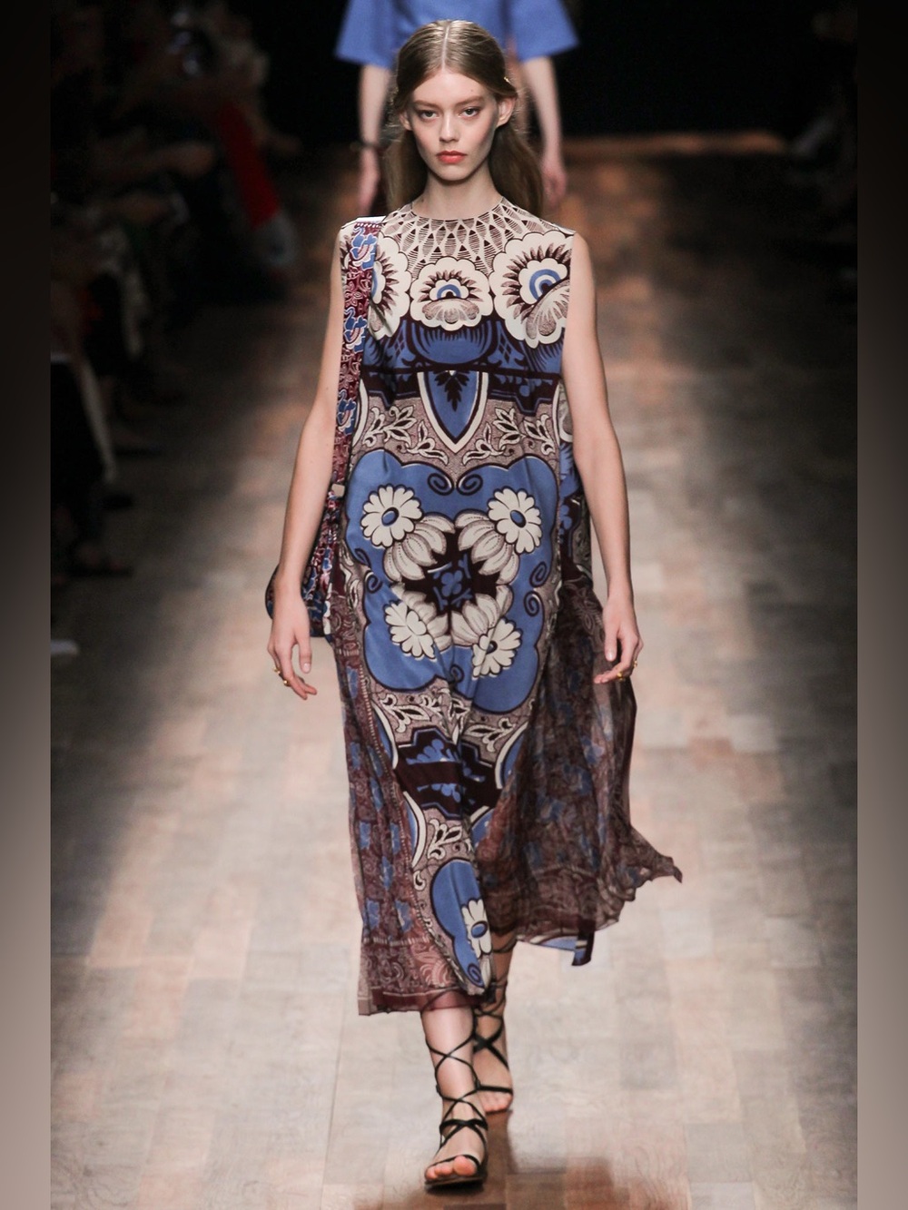 NWT  - Valentino Garavani Blue Floral Print Silk Sleeveless Runway Midi Dress, M